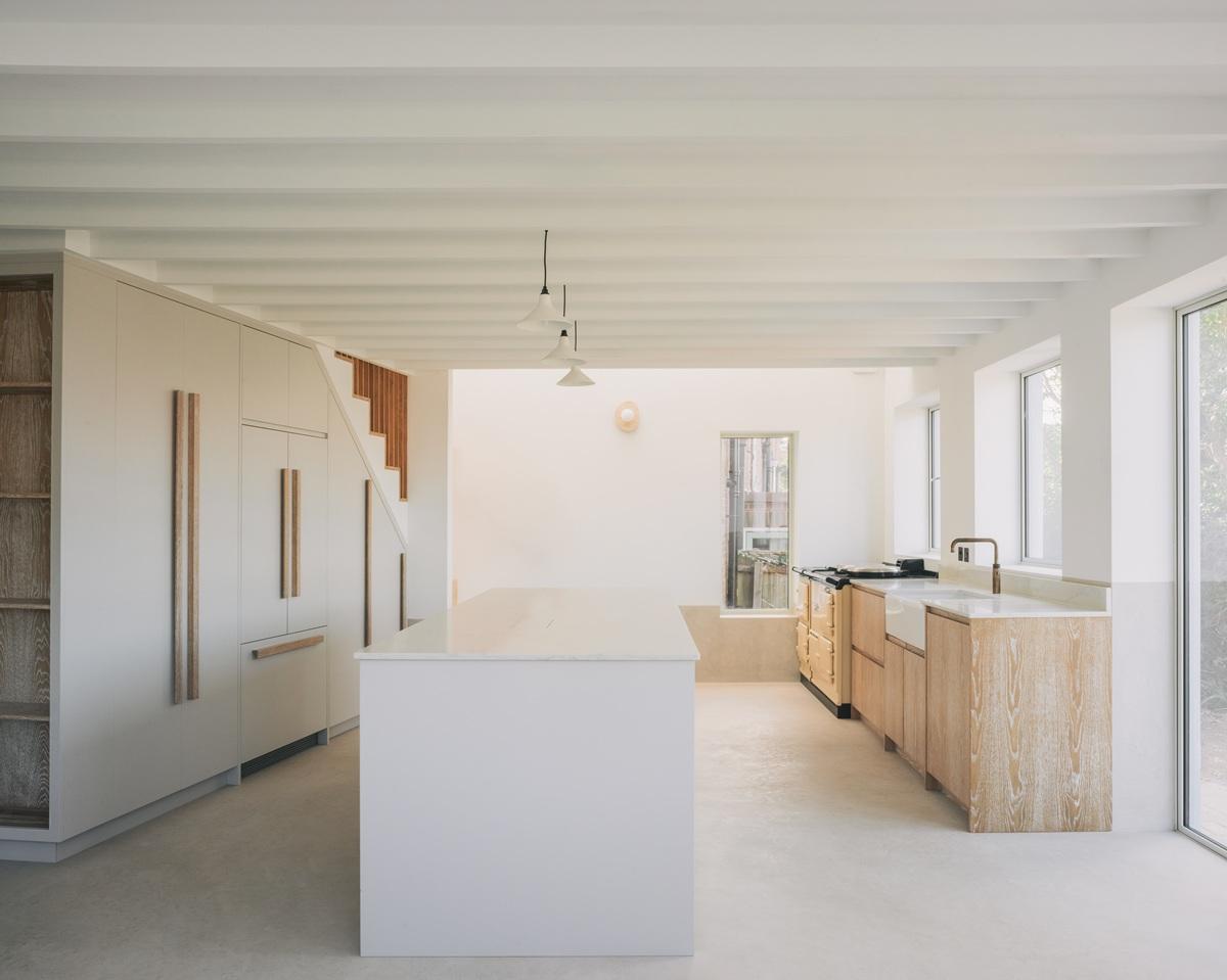 studio163_main