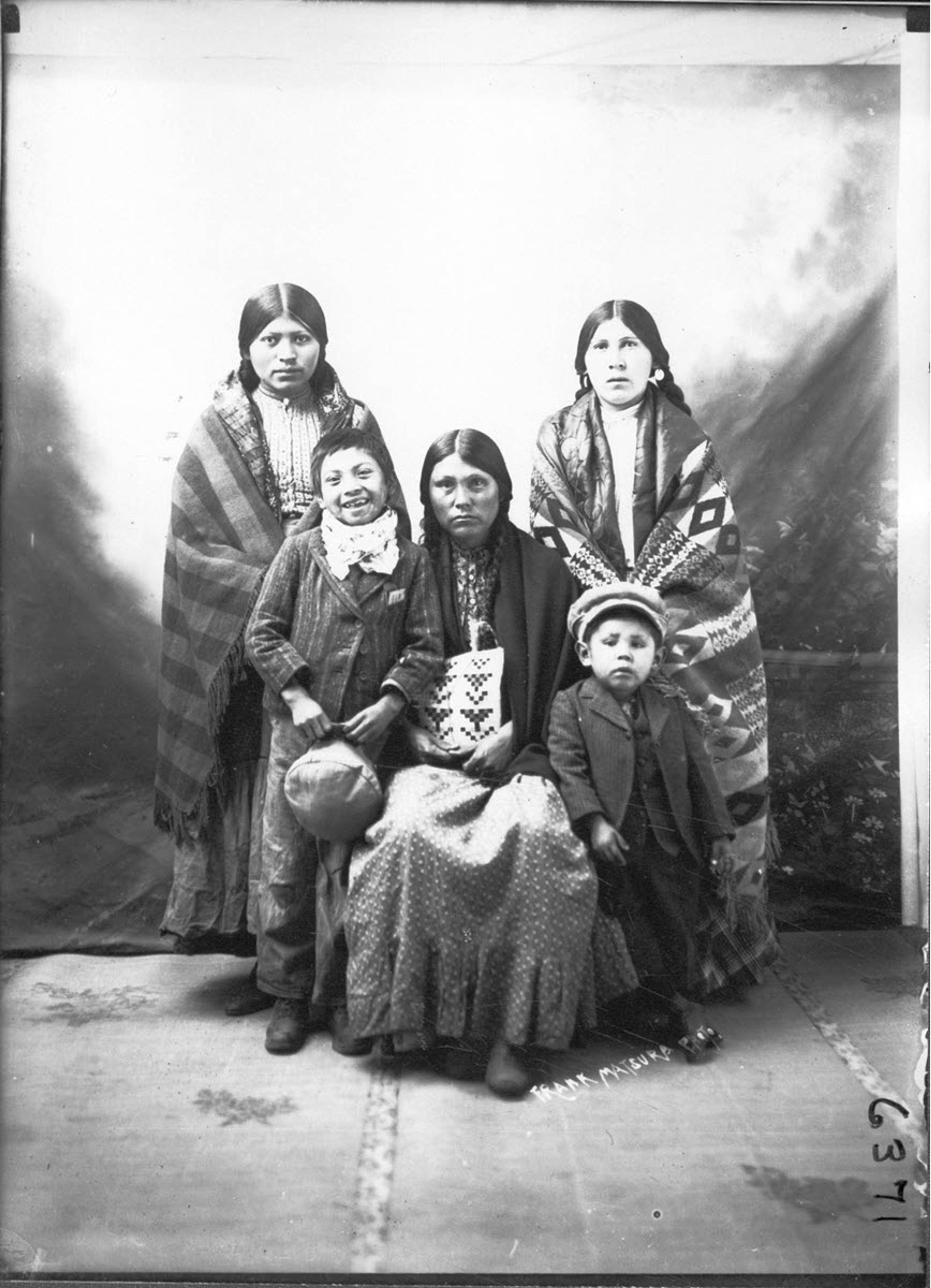 Frank Sakae Matsura Wapato Smithins Family