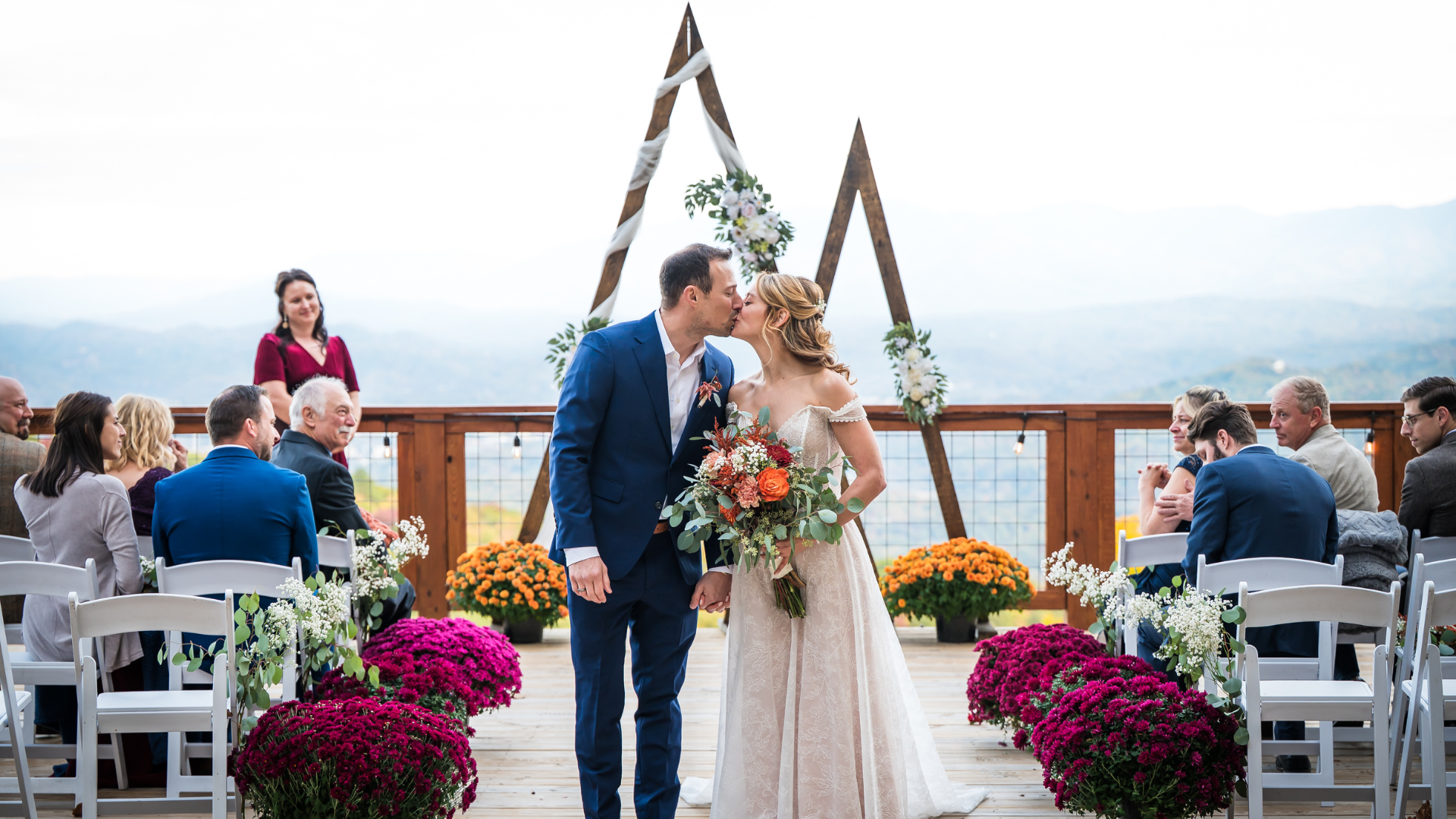 An Intimate Setting for Your Wedding Day