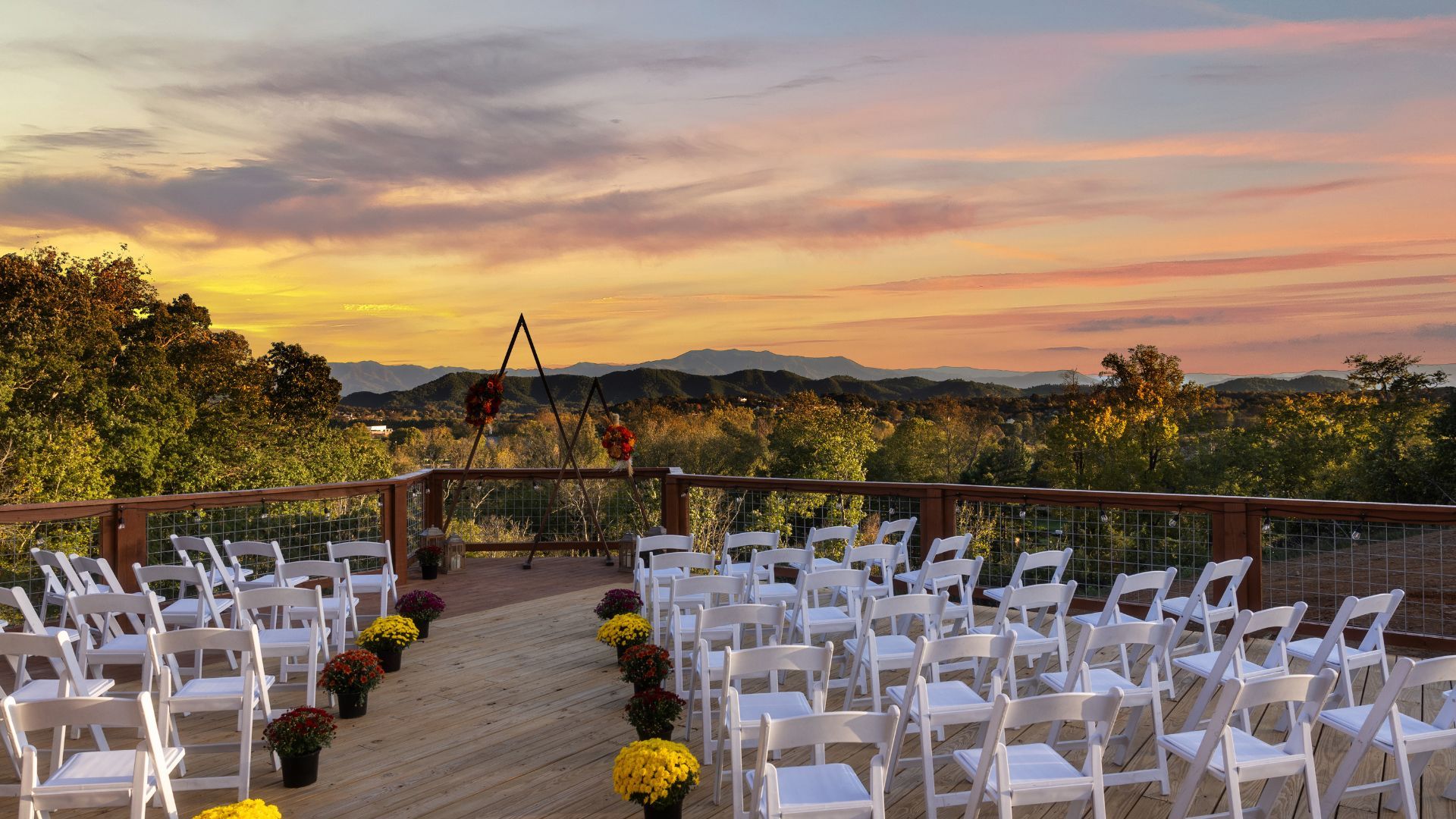 The Grand Sojourn micro wedding venue in the Smoky Mountains