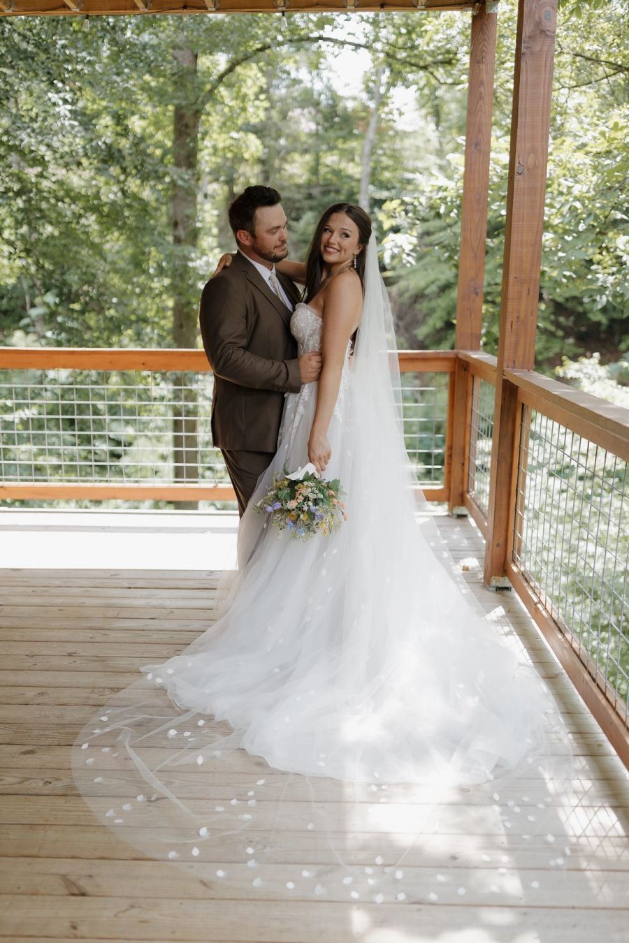 Elite Estate Couple