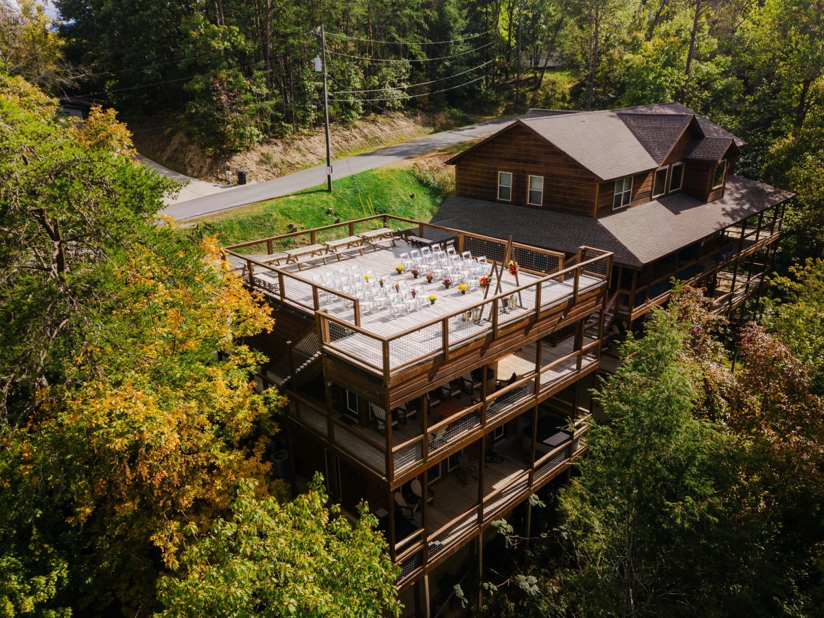 Elegant Elite Estate — DJI_0011