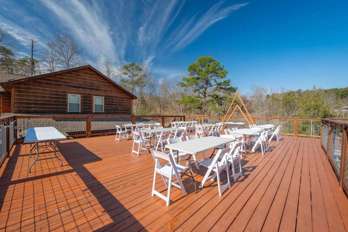 Elegant Elite Estate — Deck Images (2 of 5)