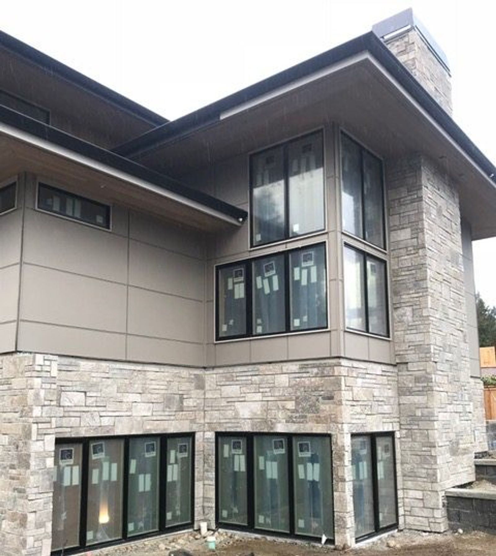 Product Spotlight - PRB Chateau Limestone Thin Veneer
