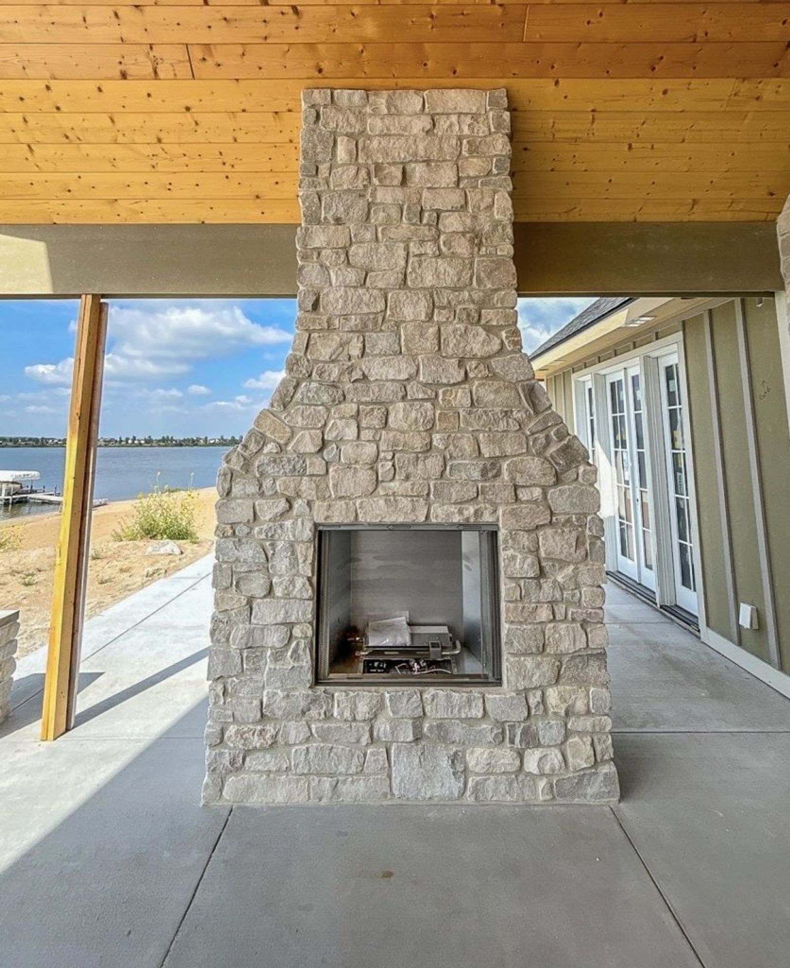 PRB Tumbled Willow Ashlar