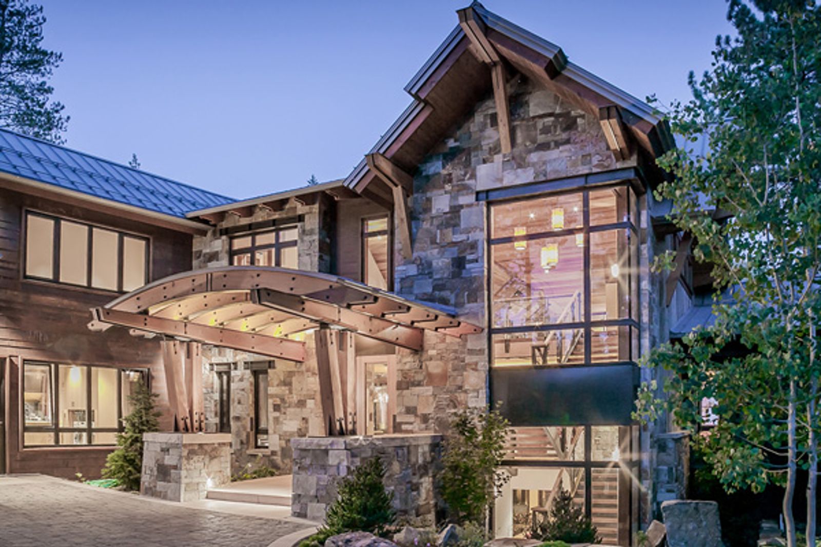 Mountain Elegance with Castle Peak®!