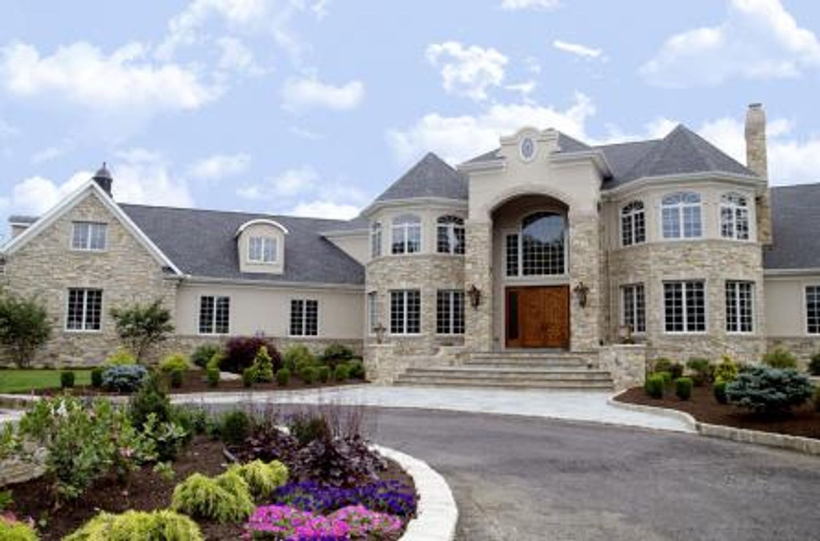 Champlain exterior stone