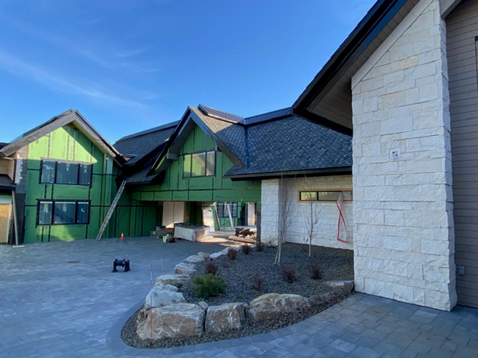 Southern Idaho Limestone Lodge