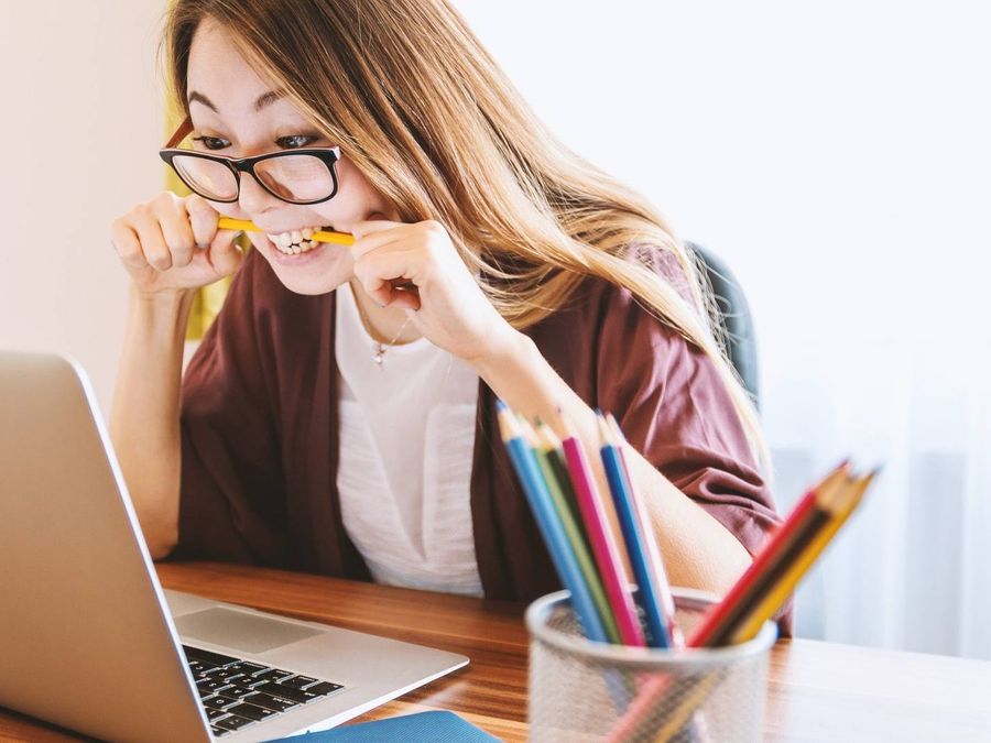 Mon dos au bureau : mal de dos et burnout, se ressourcer avec 10 techniques efficaces