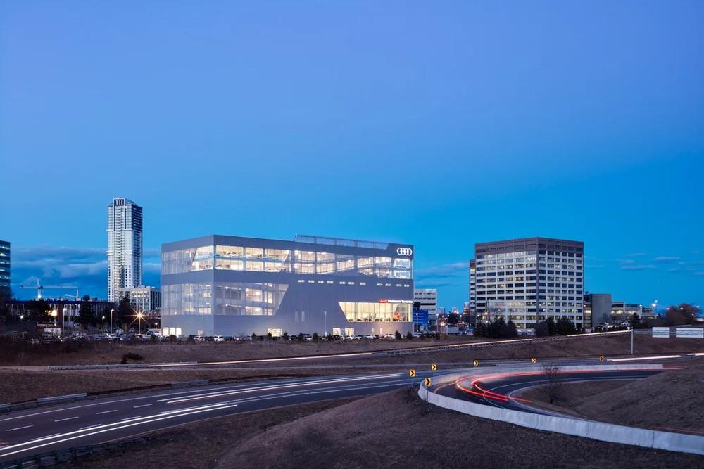 lap0245_0218_low-res