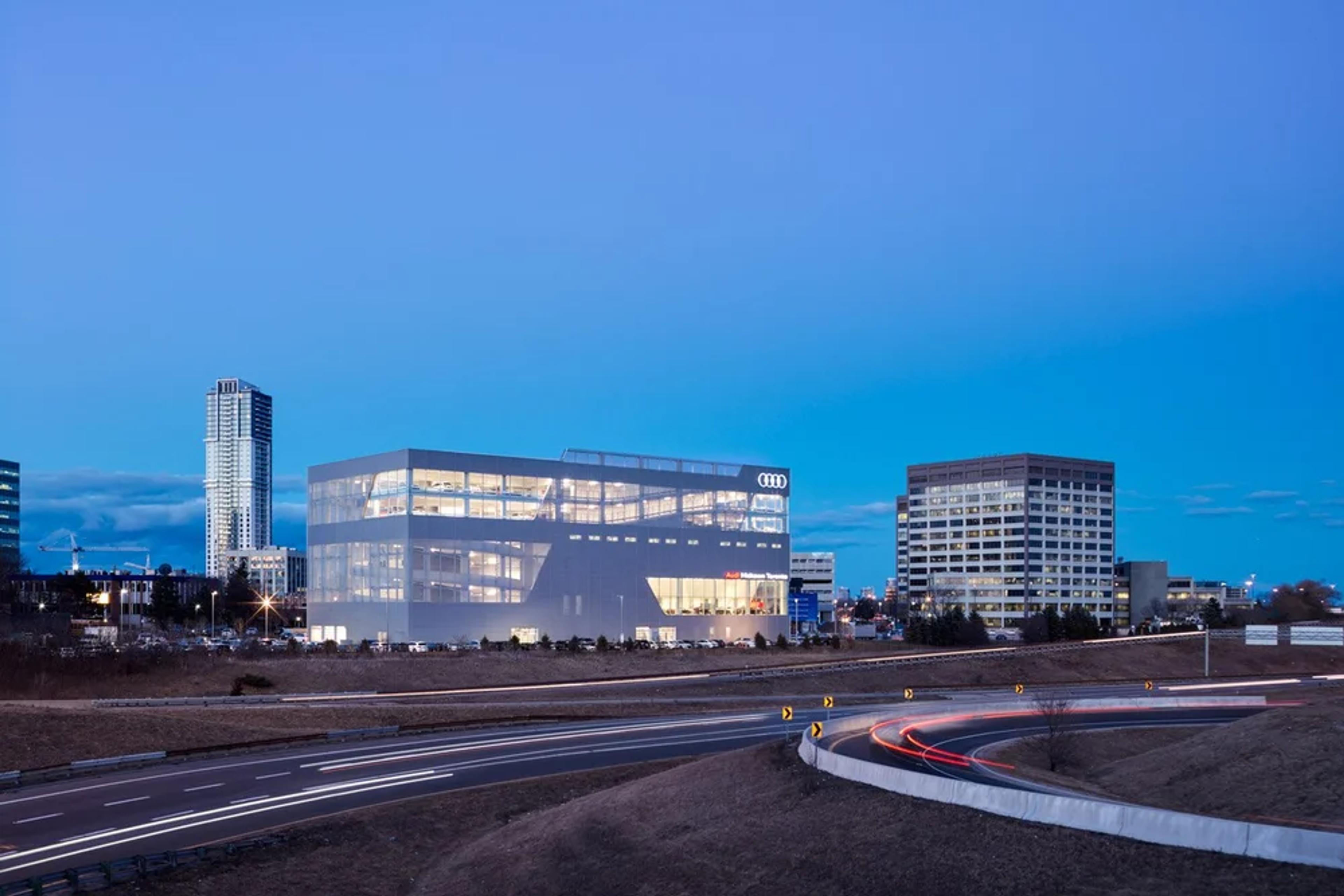 lap0245_0218_low-res