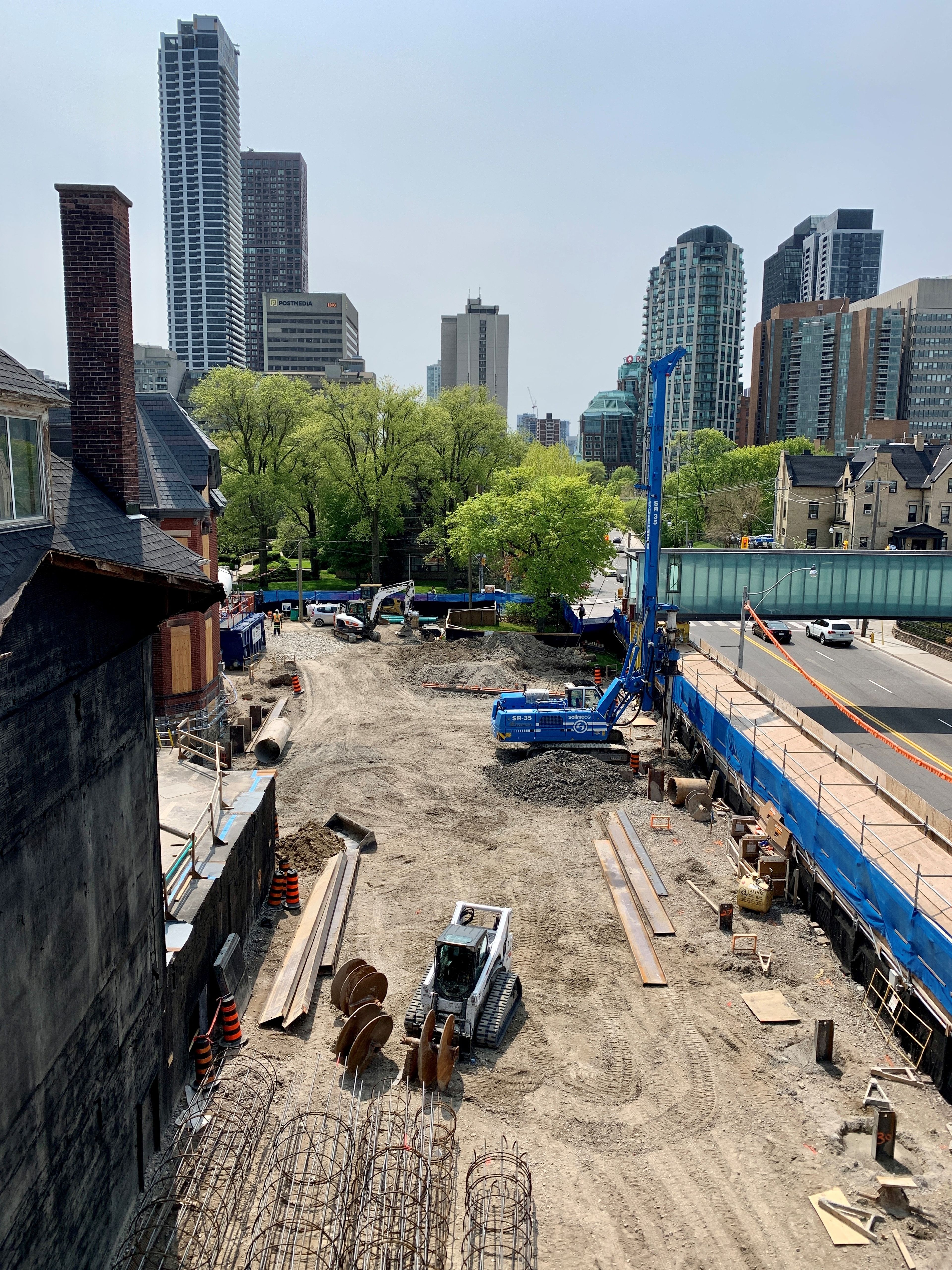 Branksome Hall May 10 -01