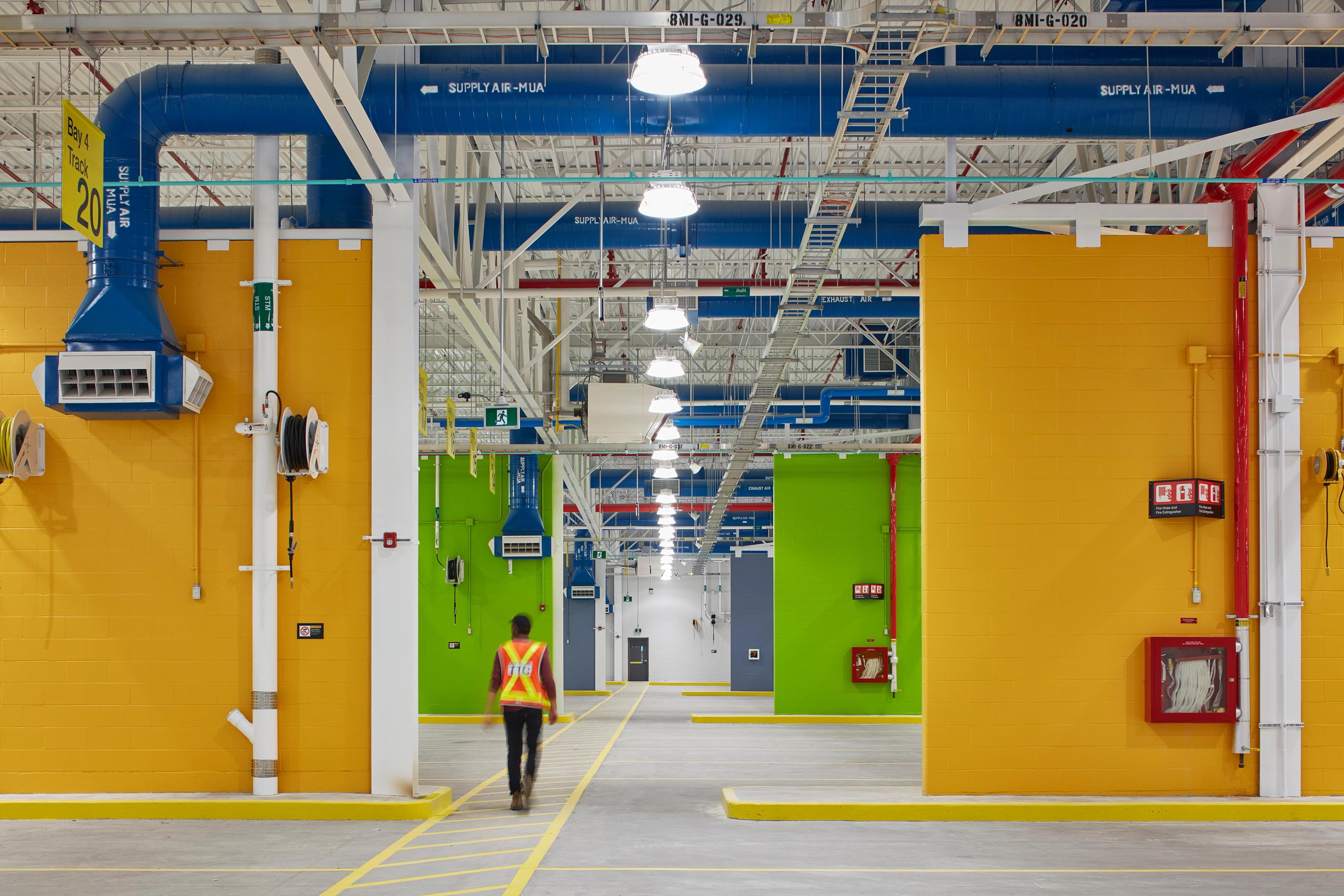 TTC McNicoll Garage, Interior 