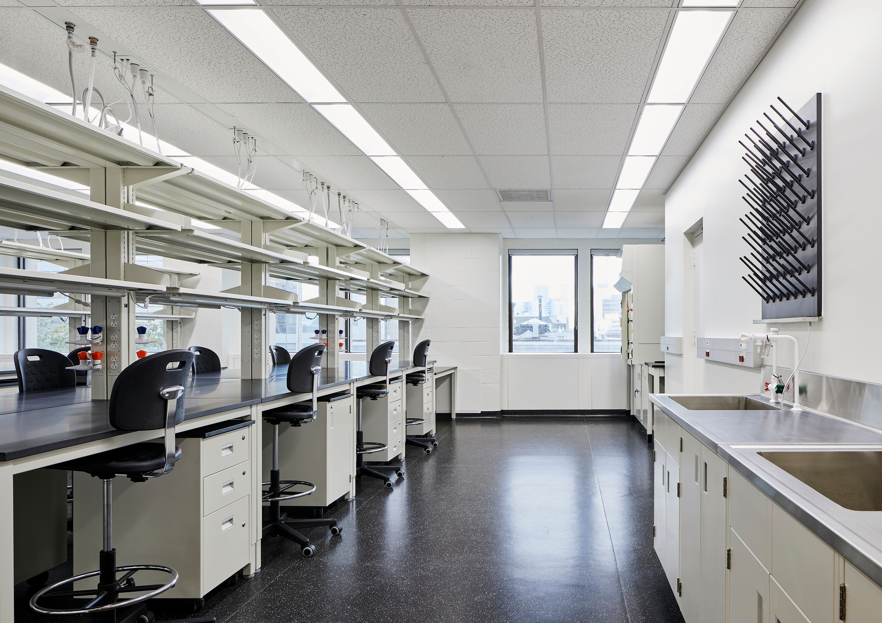 016-U of T MSB Labs_web