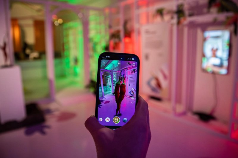 Meta — Art Reimagined header