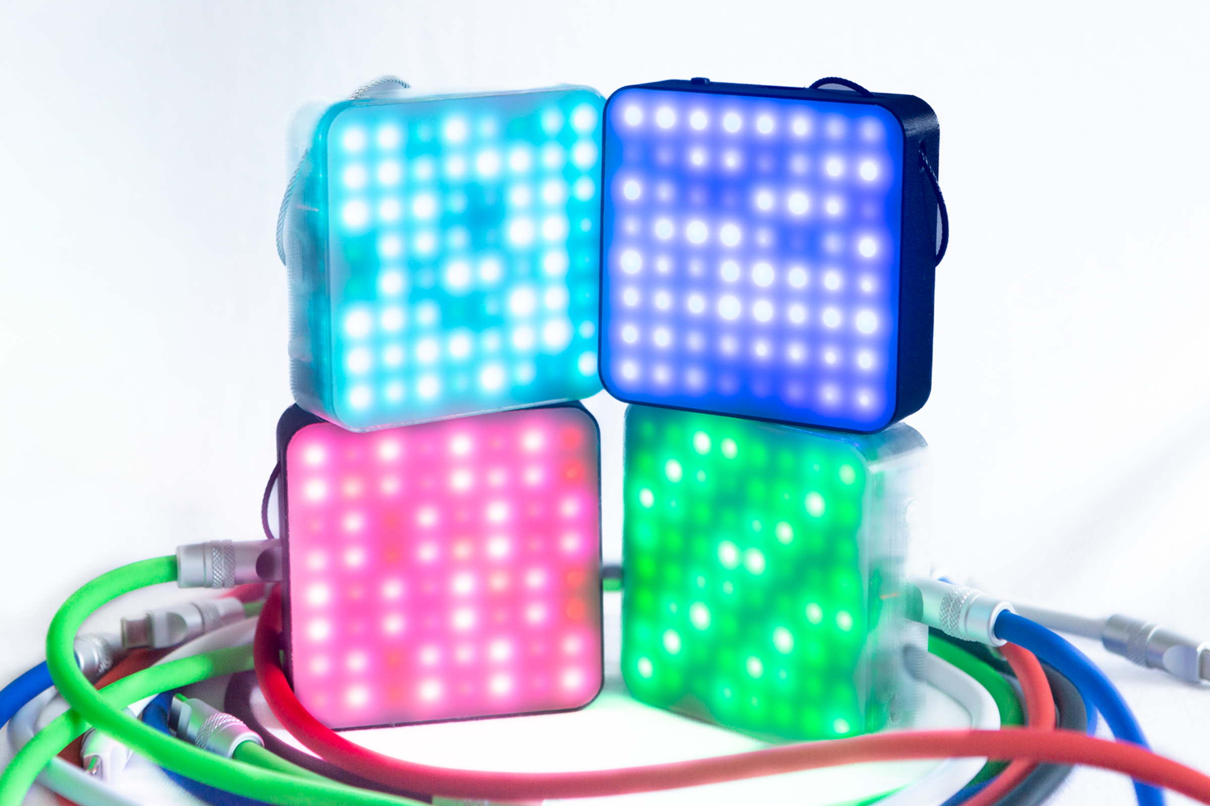 LEDS-GO 8, Visual Computation Device, new media artwork by Jake Tan (JXKE)