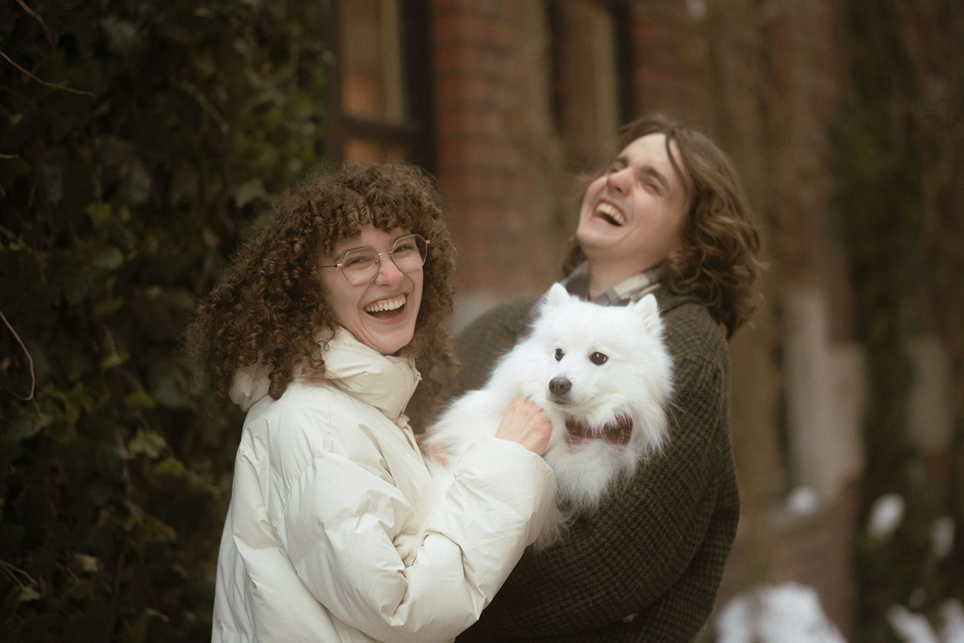 Forlovelsesfotografering med fremtidig brydepar