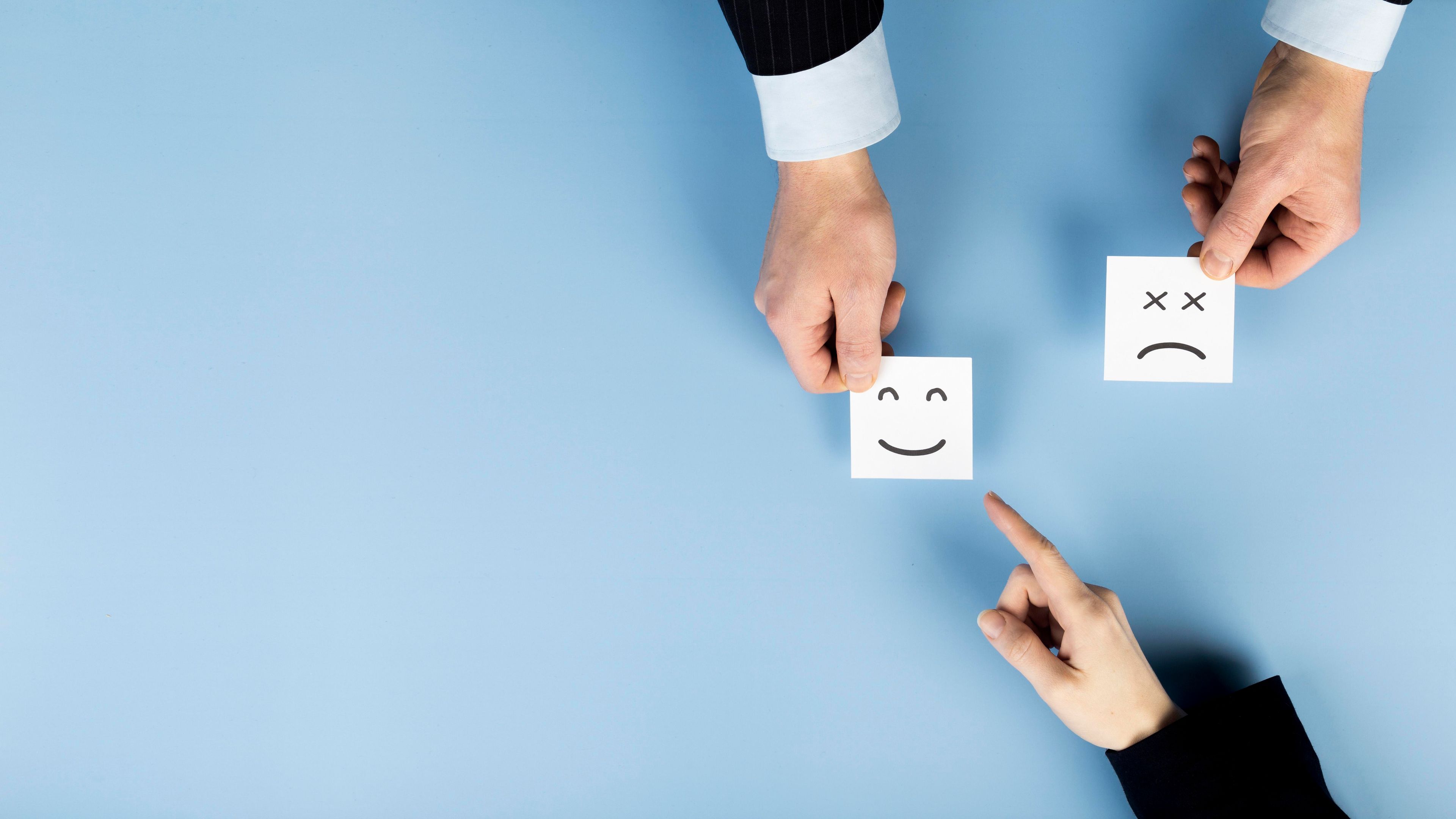 What Is a Good Customer Effort Score? 2025 Guide, Examples & Benchmarks