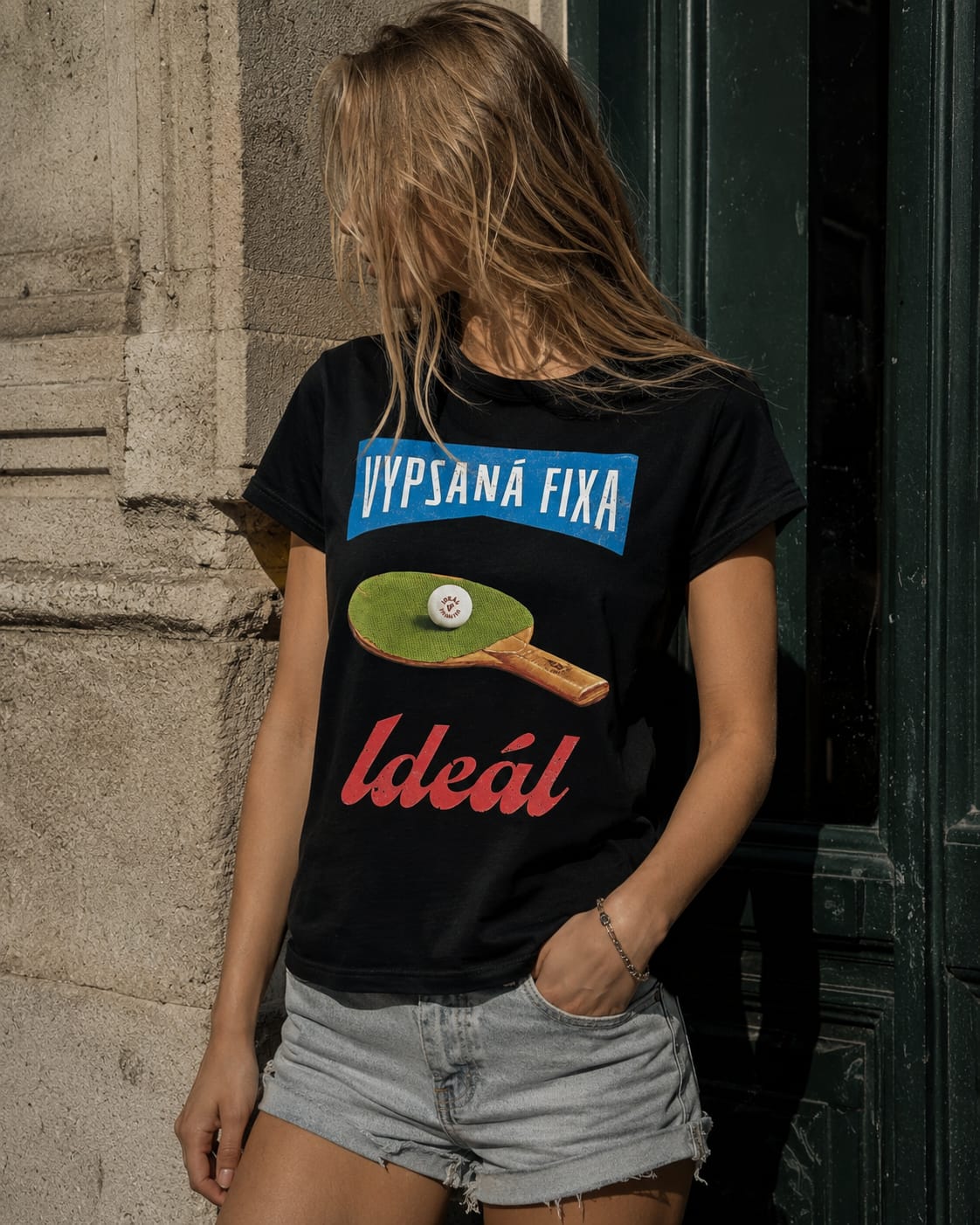 Dámské tričko - Ideál - černé