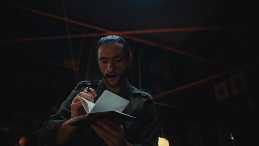 Still 2025-01-04 103548_1 (2)