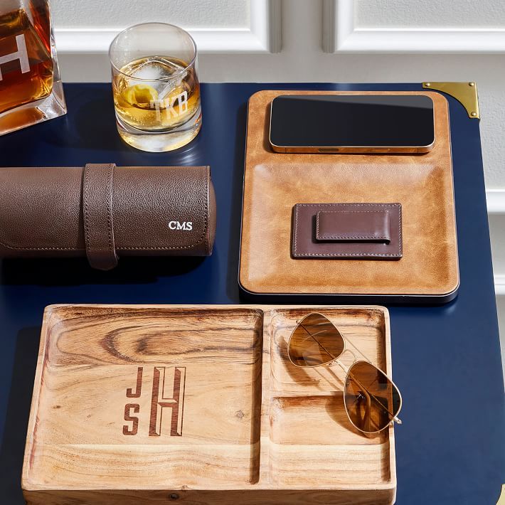 Acacia valet tray