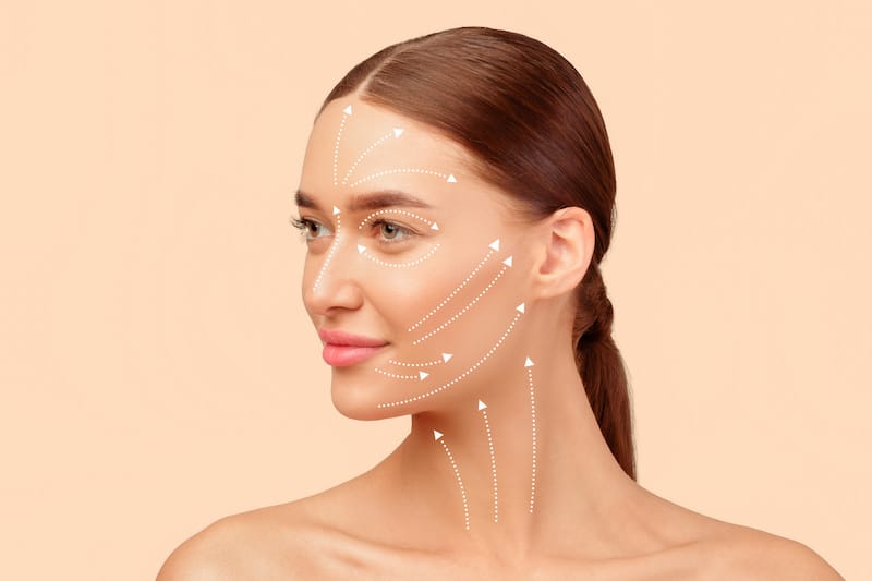 Lifting du visage en Turquie : coût, récupération et à quoi s’attendre
