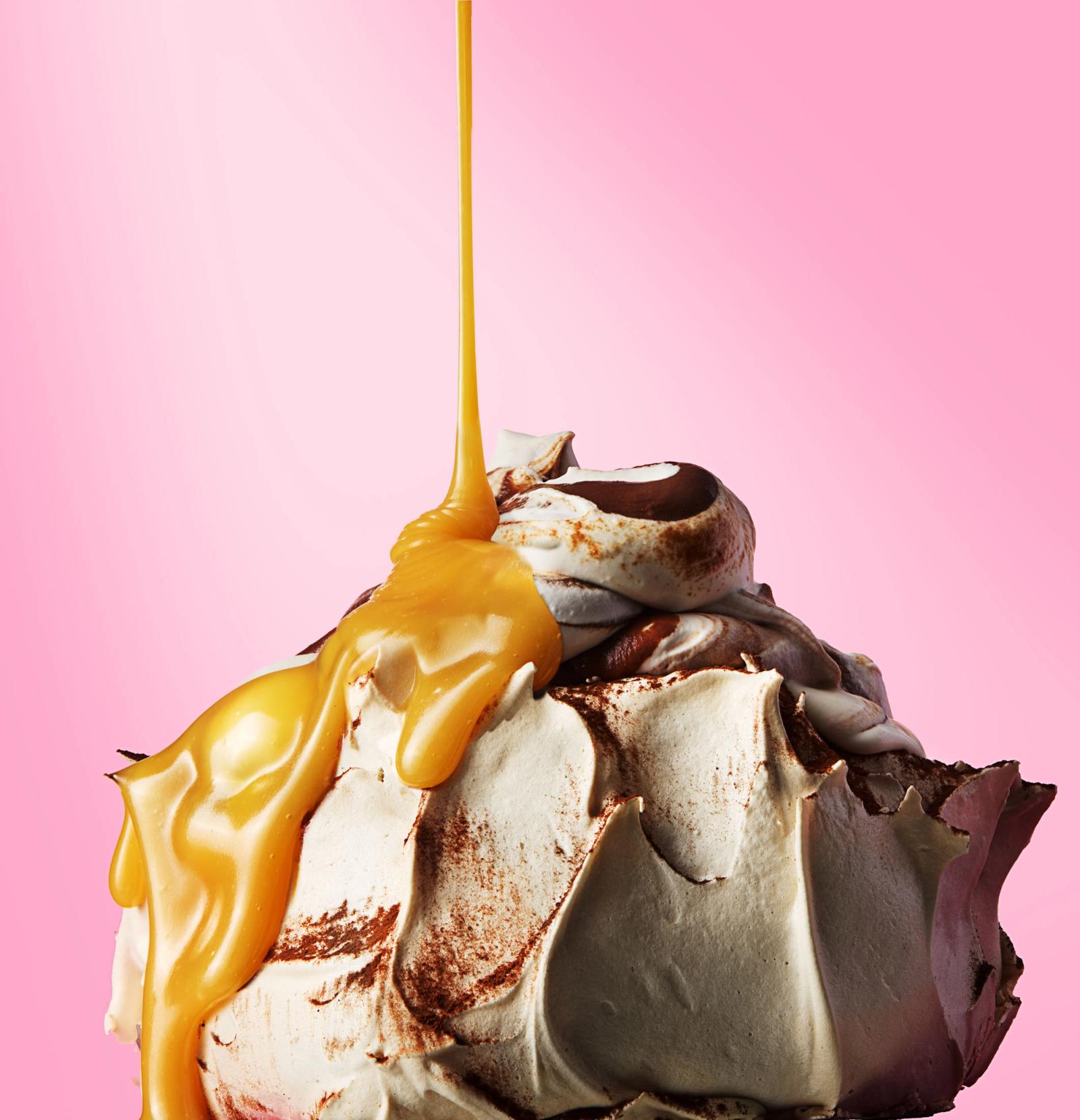 Chelsea Bloxsome Meringue Pour