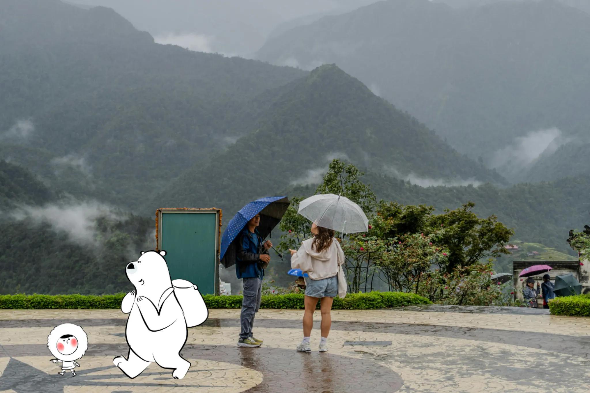 Best Shoulder Season Destinations for Long-Term Travelers