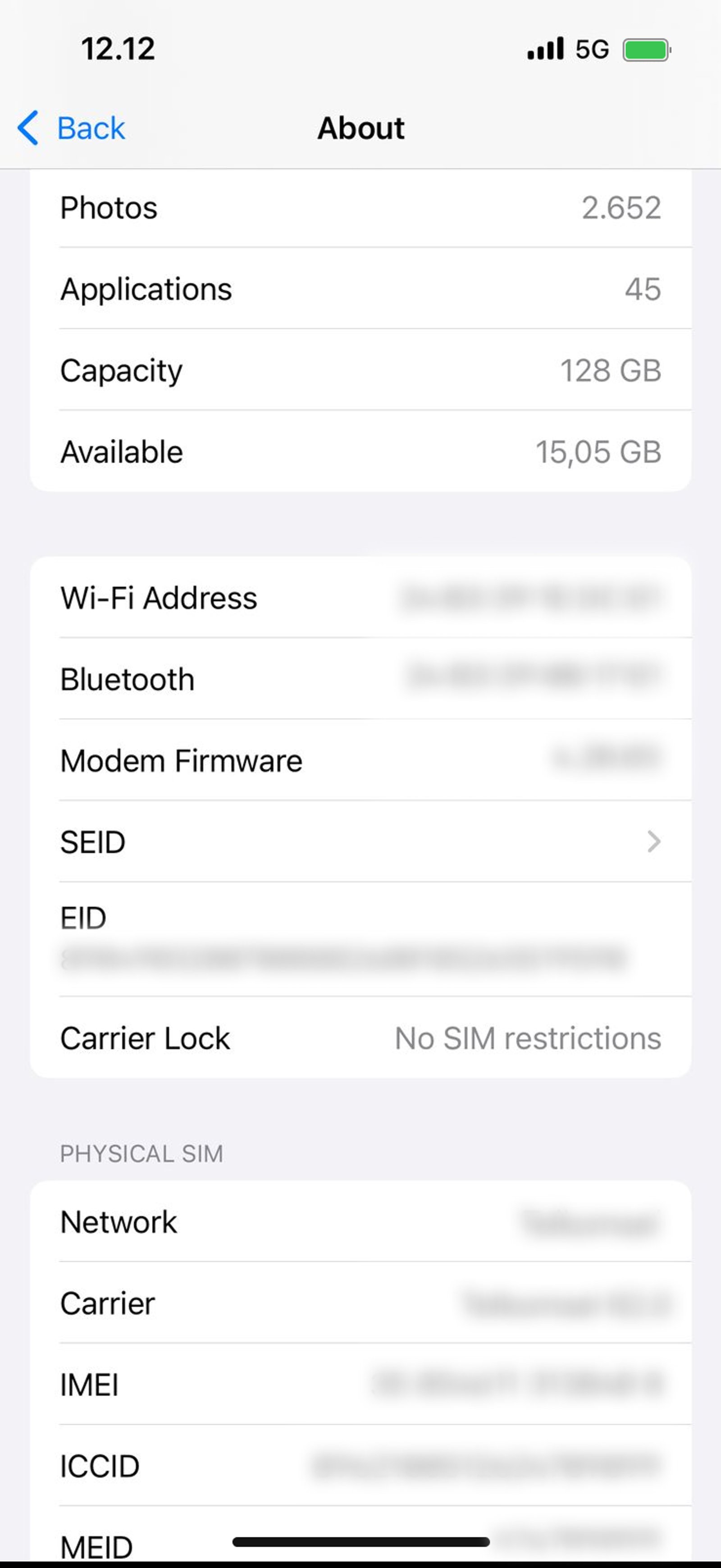 Unlocked iOS device showing No SIM restrictions on its settings page, meaning that this device is not network, SIM or carrier locked