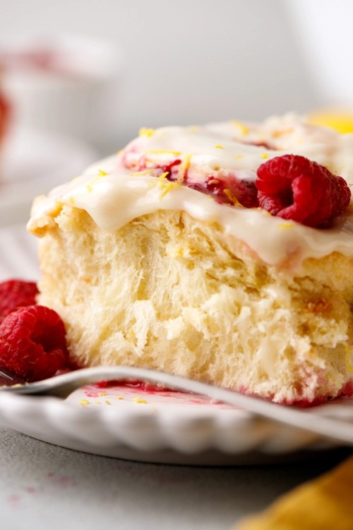 Raspberry Sweet Rolls