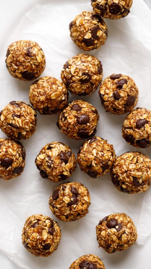 No-Bake Banana Oatmeal Balls
