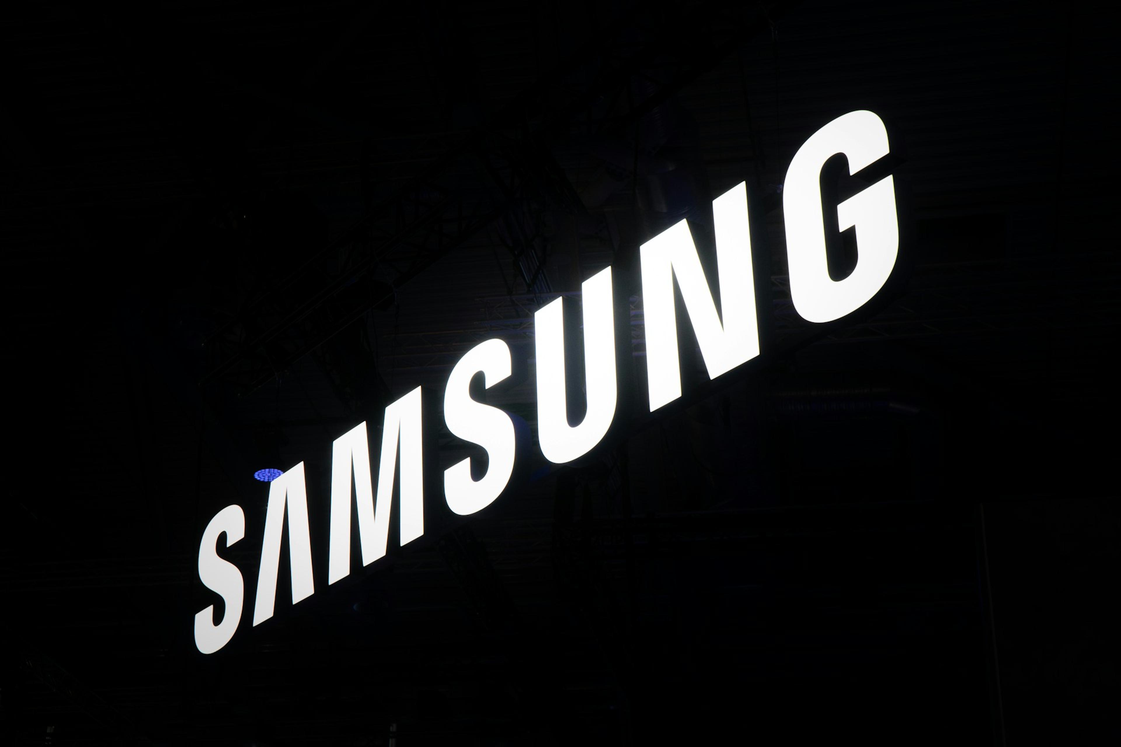 Why Is RAM So Expensive? Samsung's AI Chip Boom Just Made It the World's Most Profitable Tech Company