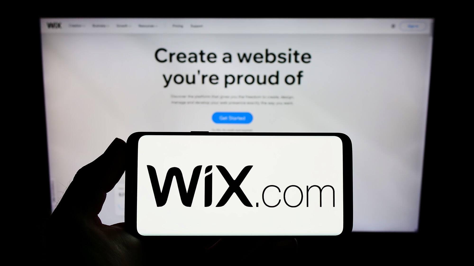 Wix Stock Price Tanks 50% as Company Announces 1,000-Employee Layoff
