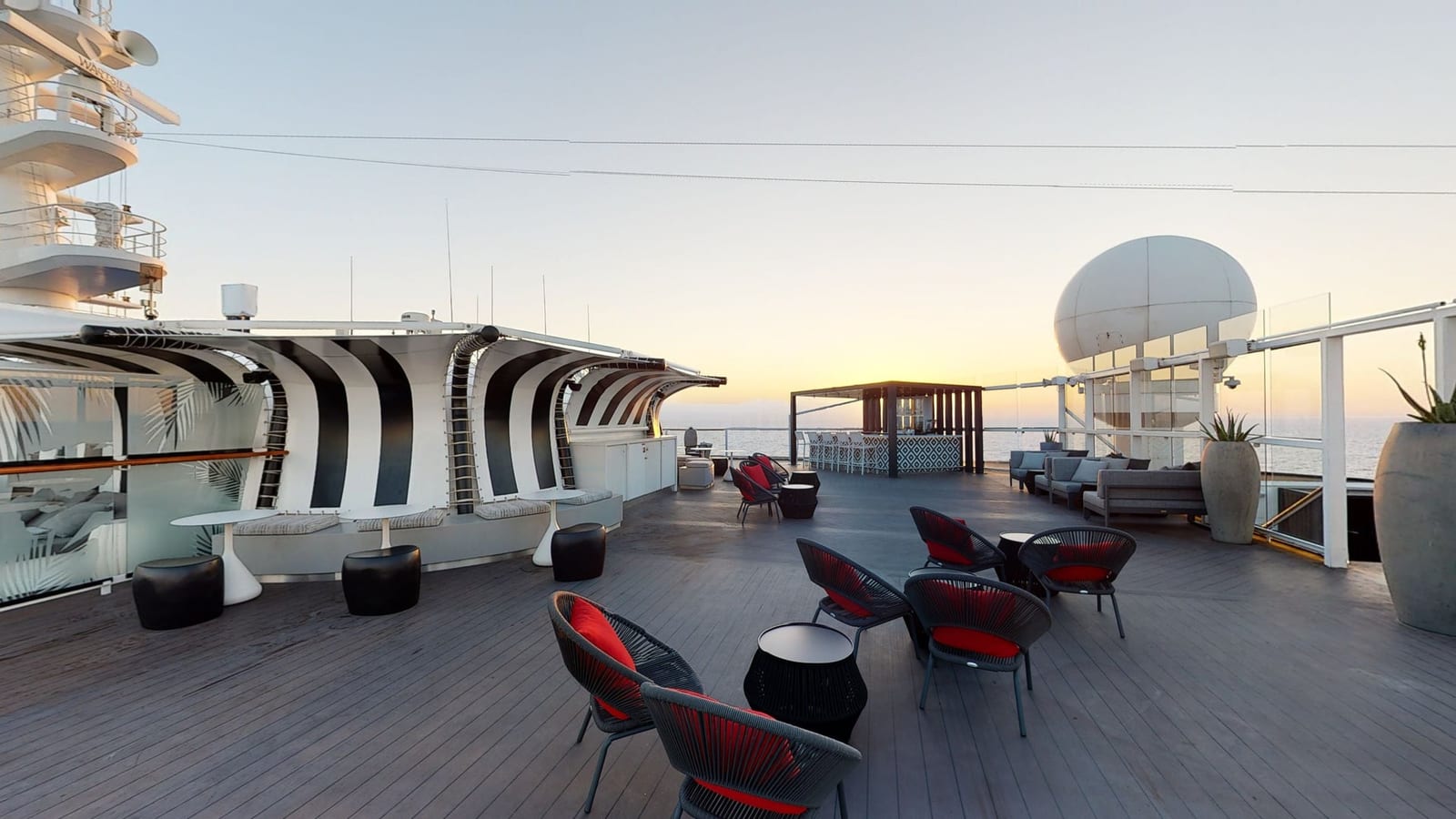 Retreat Sundeck