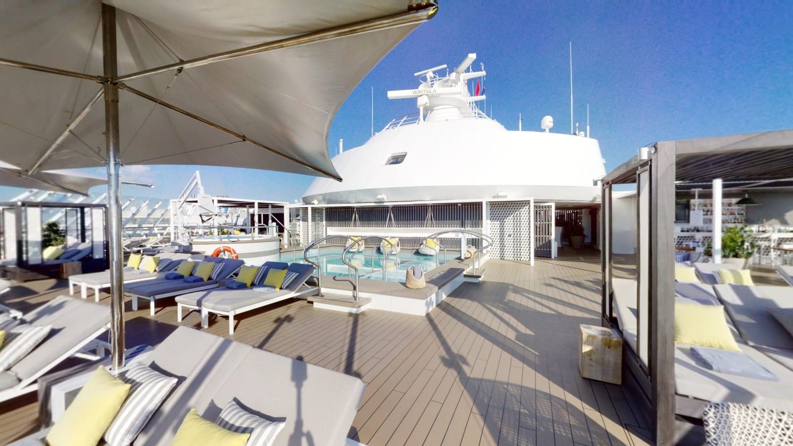 Retreat Sundeck