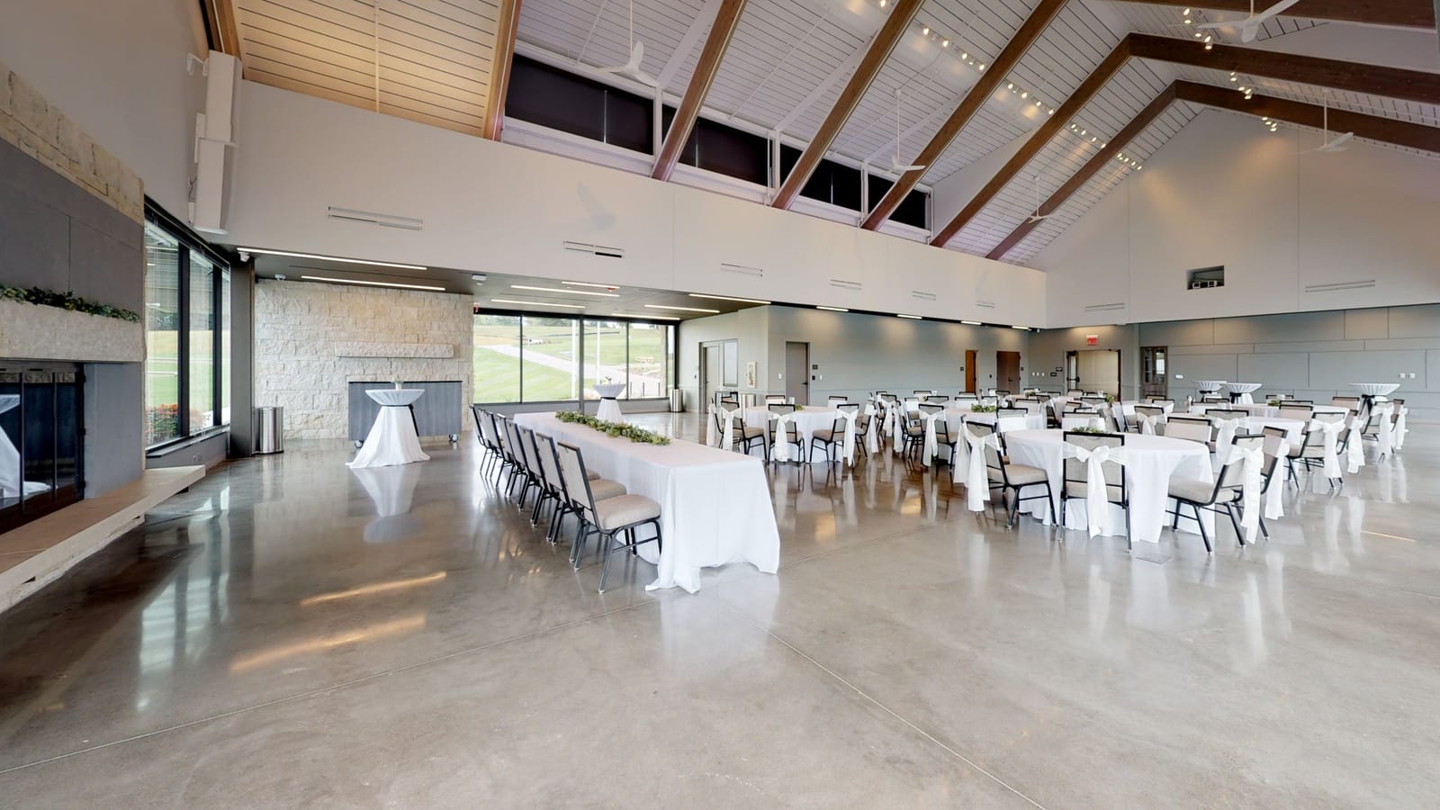 Eagle's Landing at Lake Olathe Event Venue