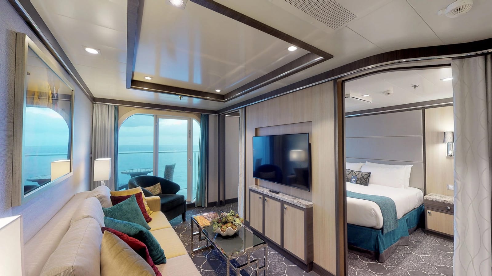 Symphony of the Seas - Grand Suite