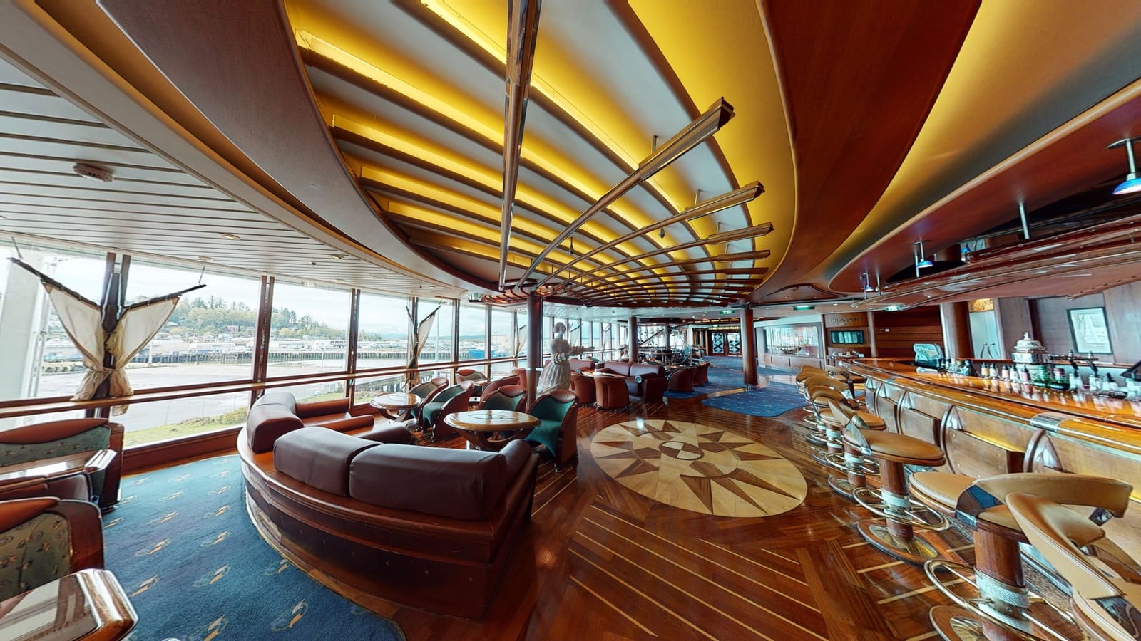Serenade of the Seas - The Schooner Bar