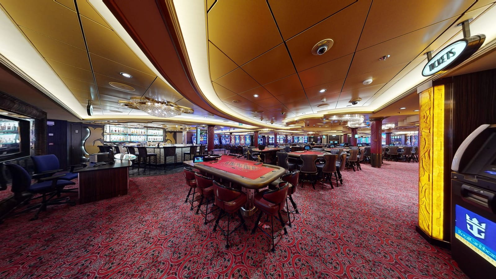 Ovation of the Seas - Casino