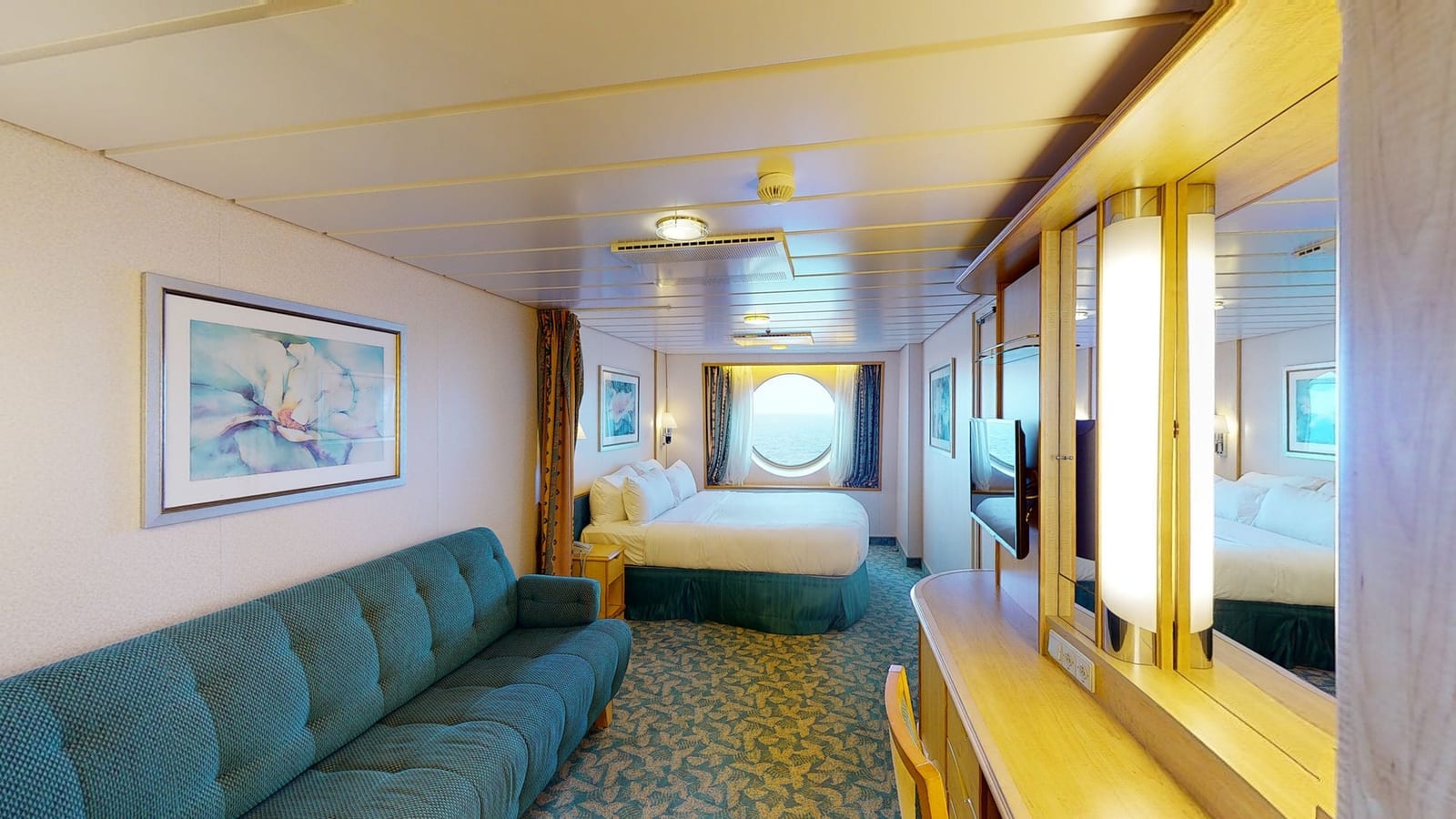 Freedom of the Seas - Spacious Ocean View