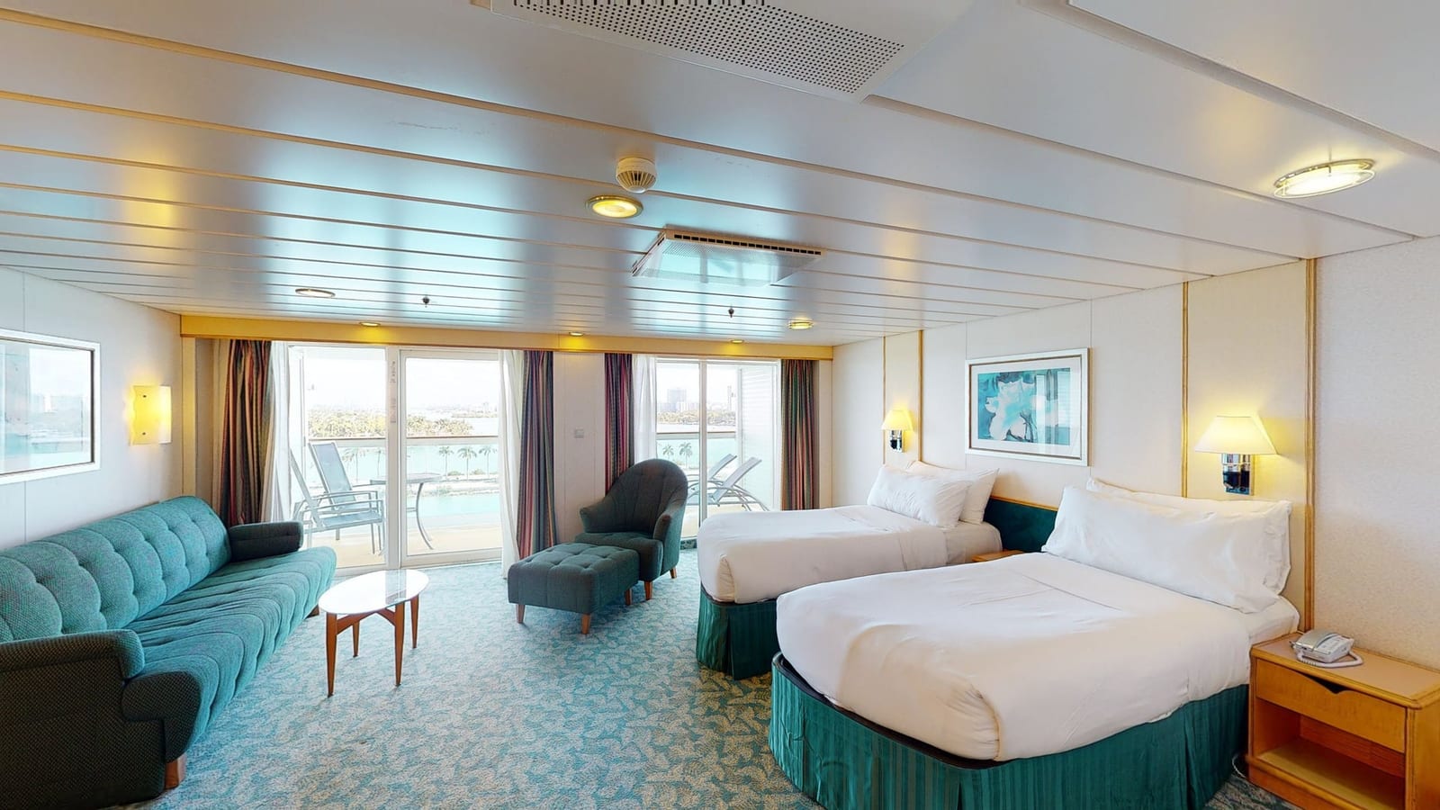 Freedom of the Seas - Junior Suite Accessible