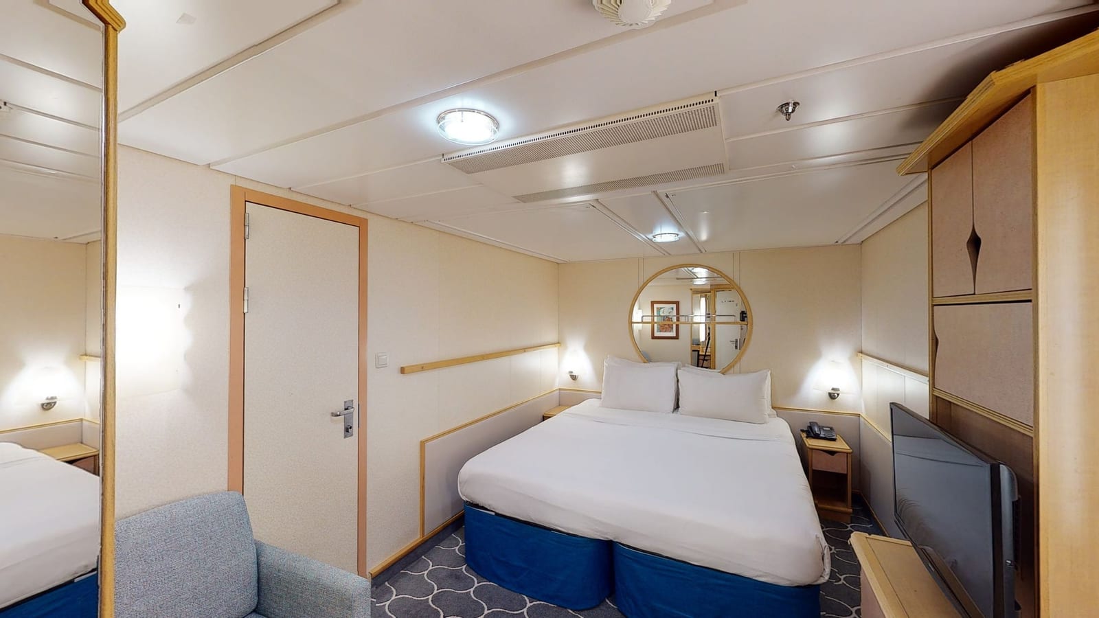 Adventure of the Seas - Interior Connecting