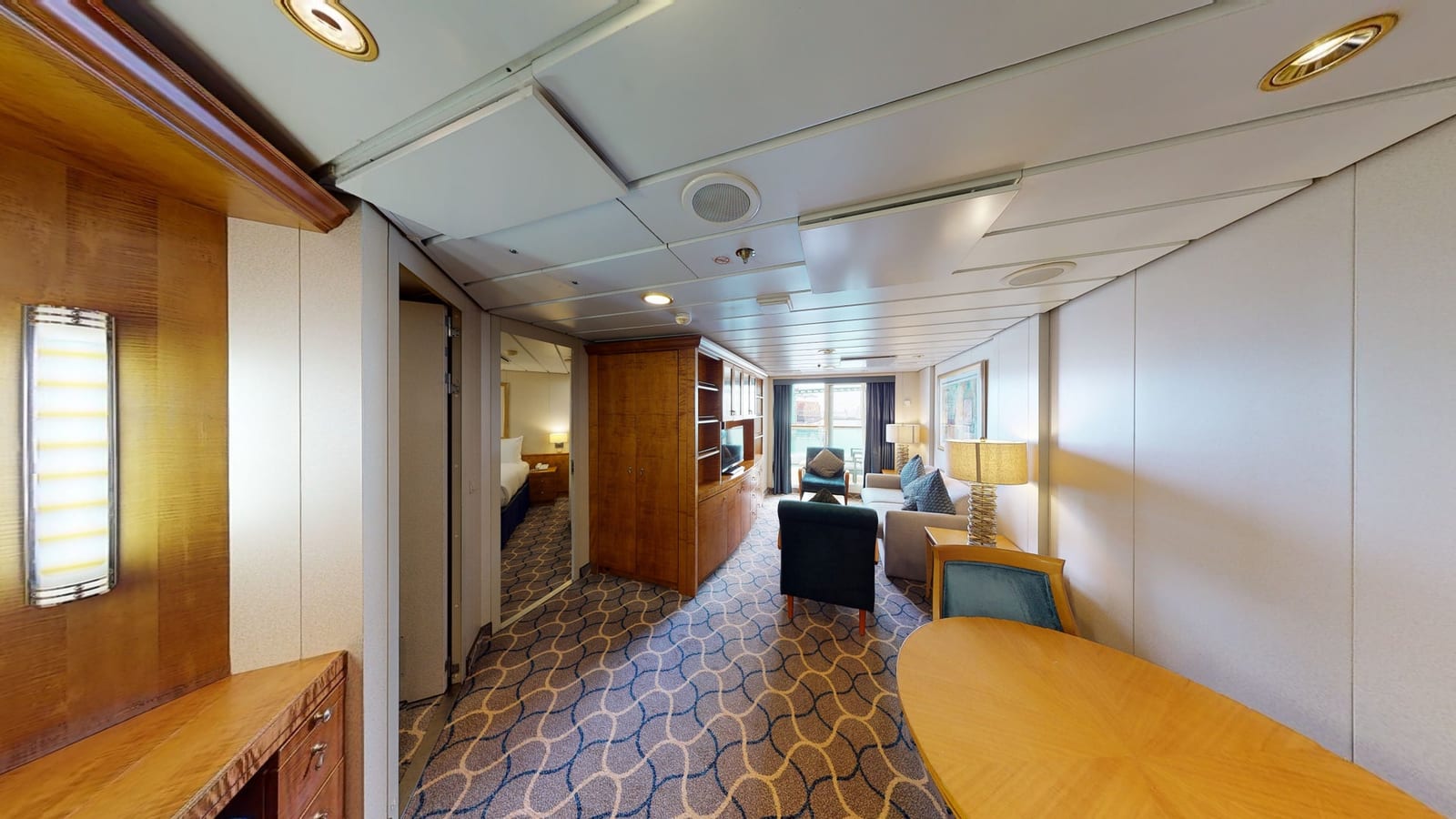 Serenade of the Seas - Owners Suite - 2 Bedroom