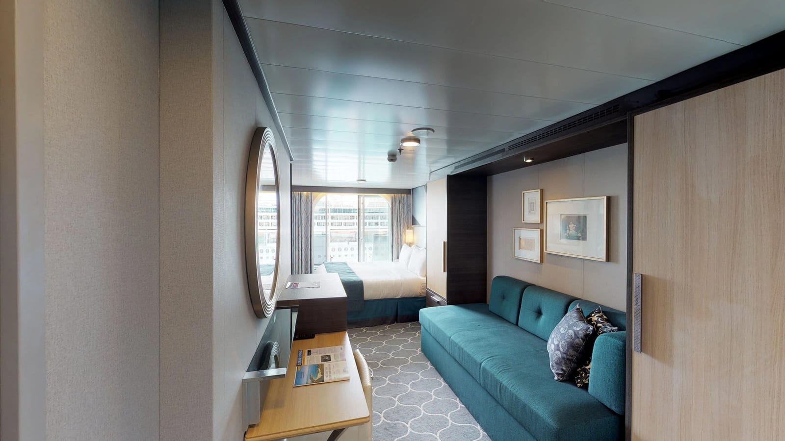 Symphony of the Seas - Ocean View Balcony