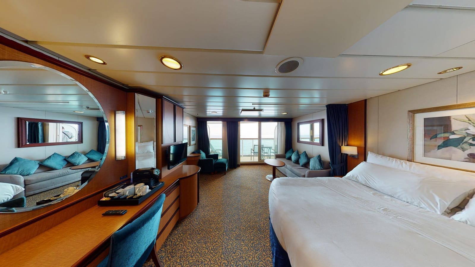 Serenade of the Seas - Junior Suite