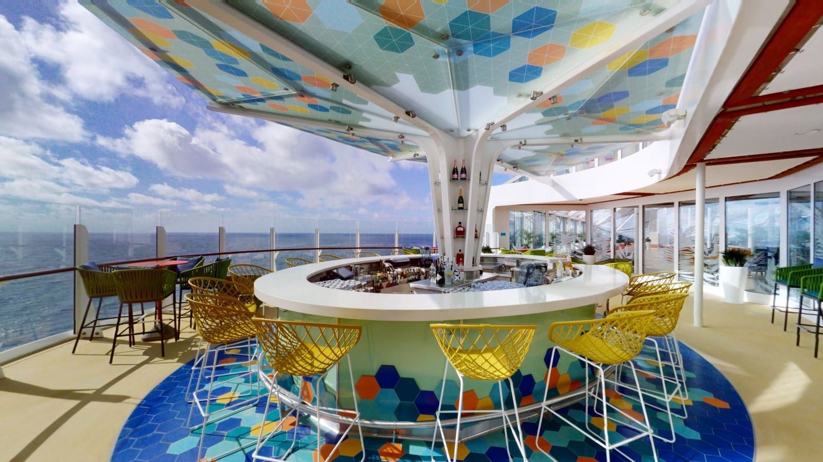Wonder of the Seas - The Vue Bar
