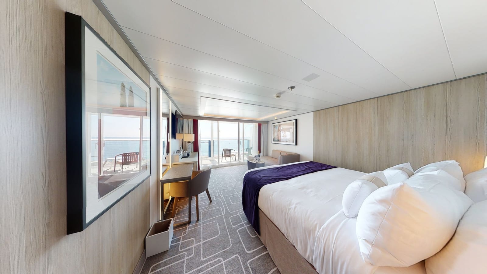 Aqua Sky Suite