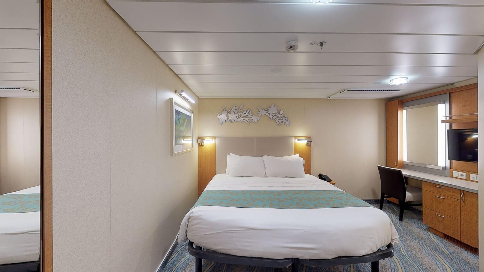 Oasis of the Seas- Interior