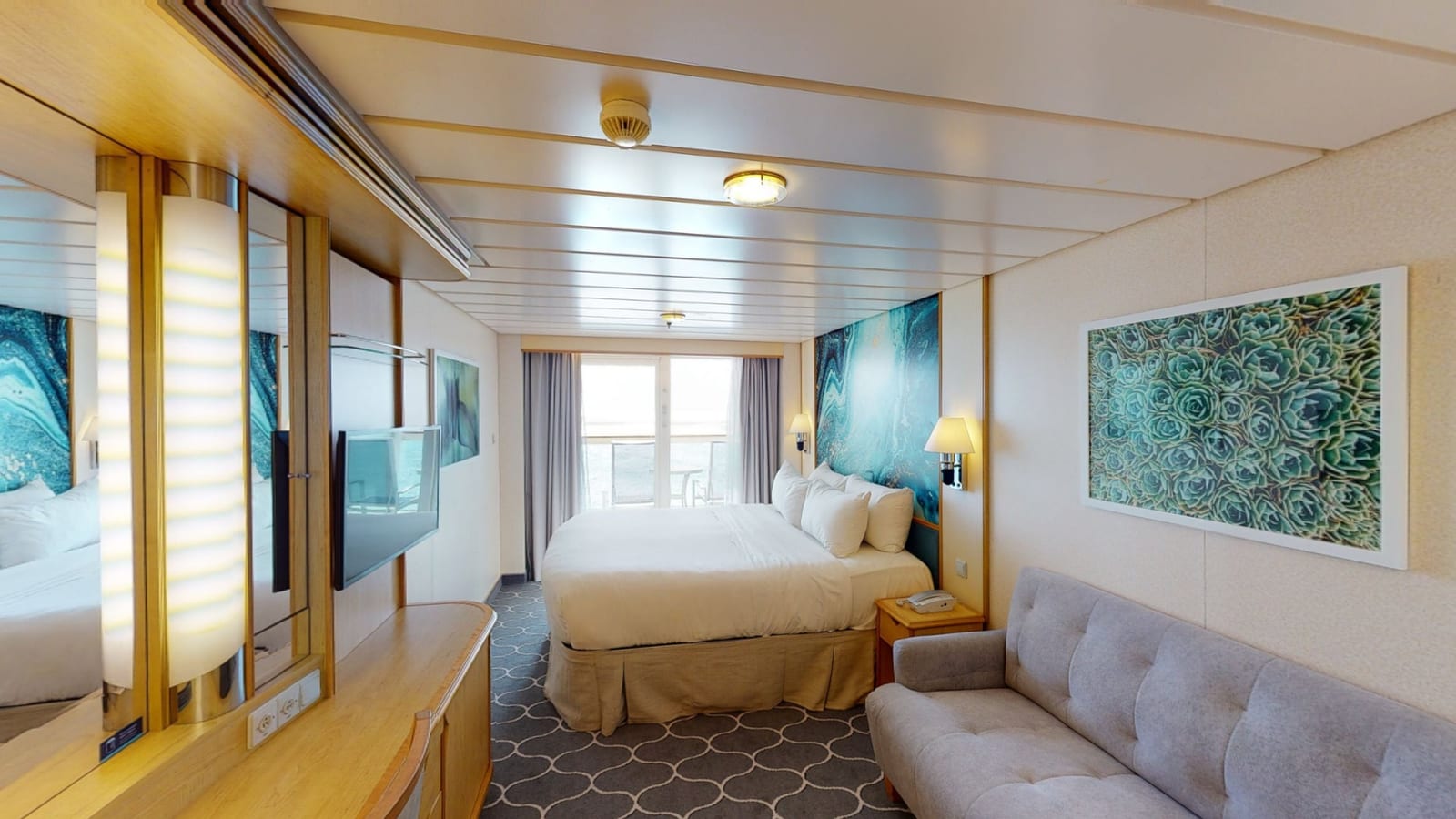 Freedom of the Seas - Ocean View Balcony
