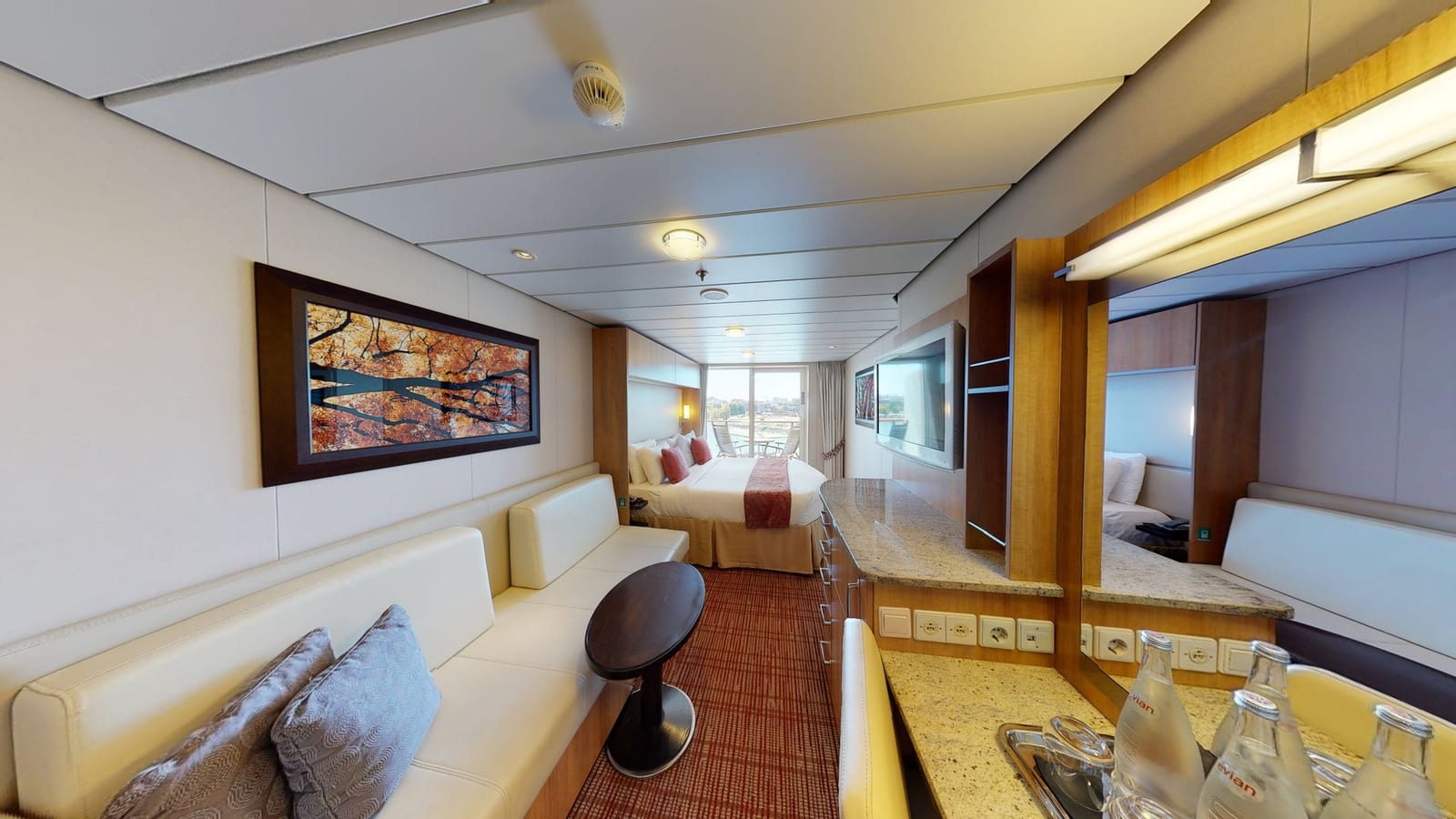 Deluxe Veranda Stateroom
